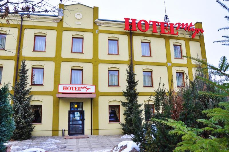 Hotel Mlyn Люблін Екстер'єр фото