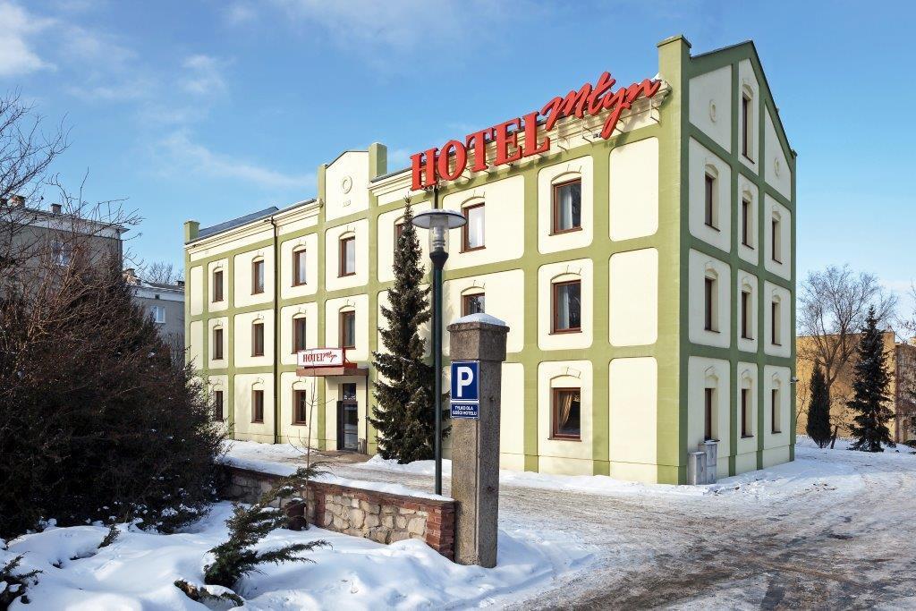 Hotel Mlyn Люблін Екстер'єр фото