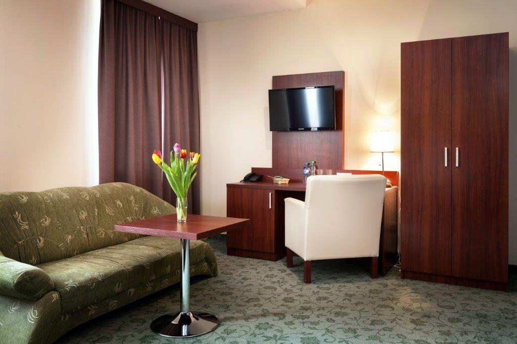 Hotel Mlyn Люблін Екстер'єр фото